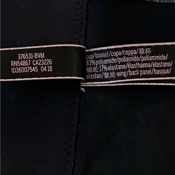 Victoria's Secret Black Bra with Gray Lace Detail - Picture 6 of 8